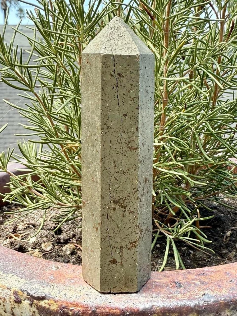 Pyrite Crystal Point - Picture 4 of 4
